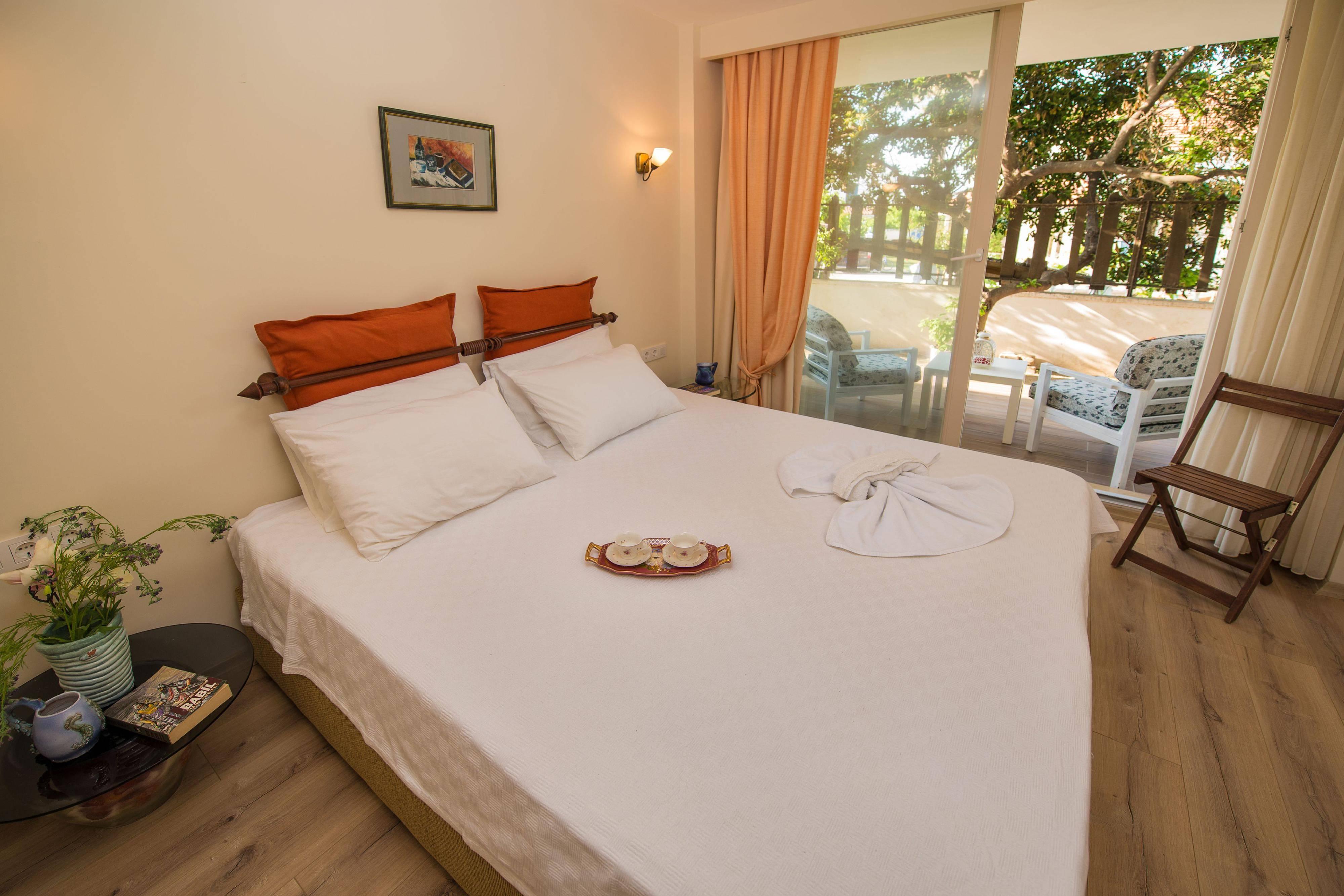 Destina Hotel Кешме Экстерьер фото